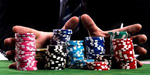 Kinh Nghiệm Chơi Poker Luôn Thắng Chia Sẻ Từ Cao Thủ Số 1